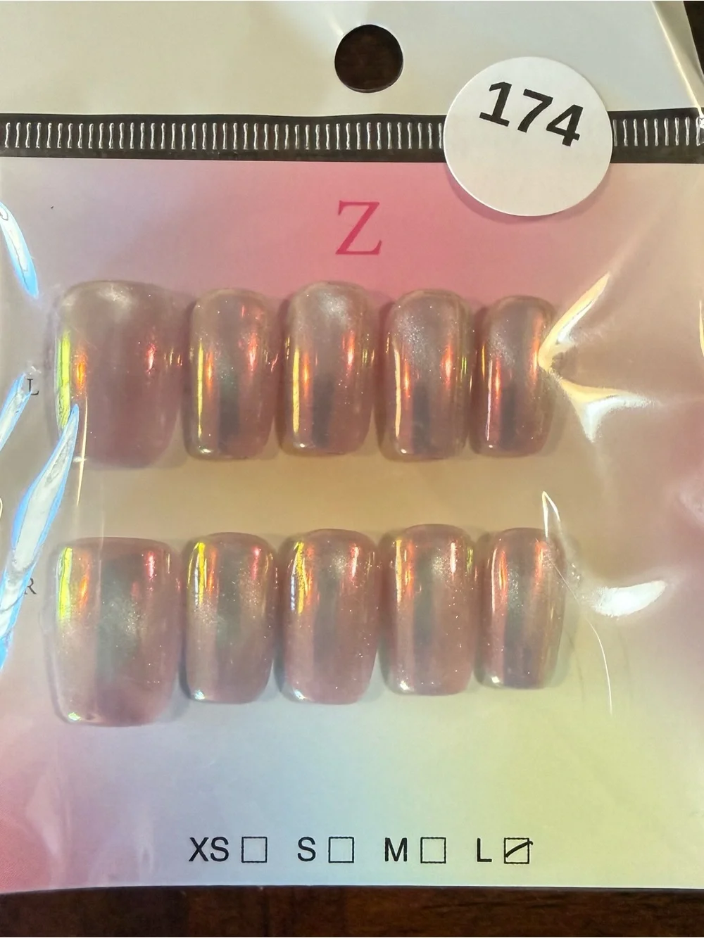 Press-On Nails, 6 Sets
